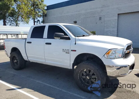 2019 Ram 1500 Classic Tradesman z USA, uszkodzony, nr VIN 1C6RR6KM9KS747773